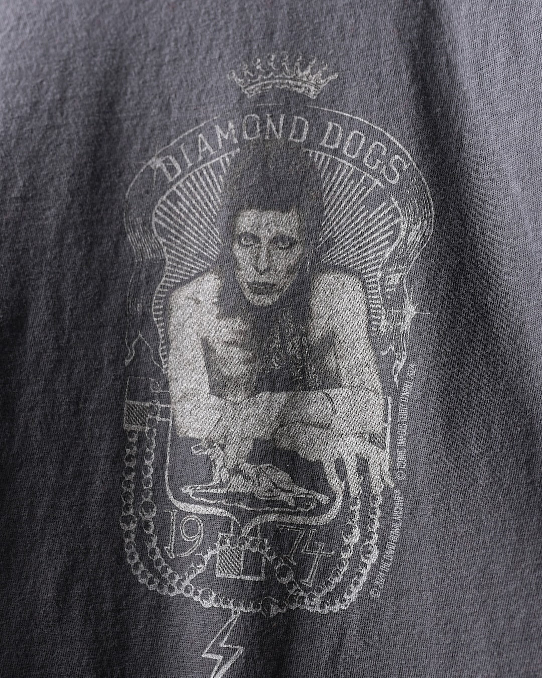 Davie Bowie 1974 Diamond Dogs Vintage Grey Tee - Image 3