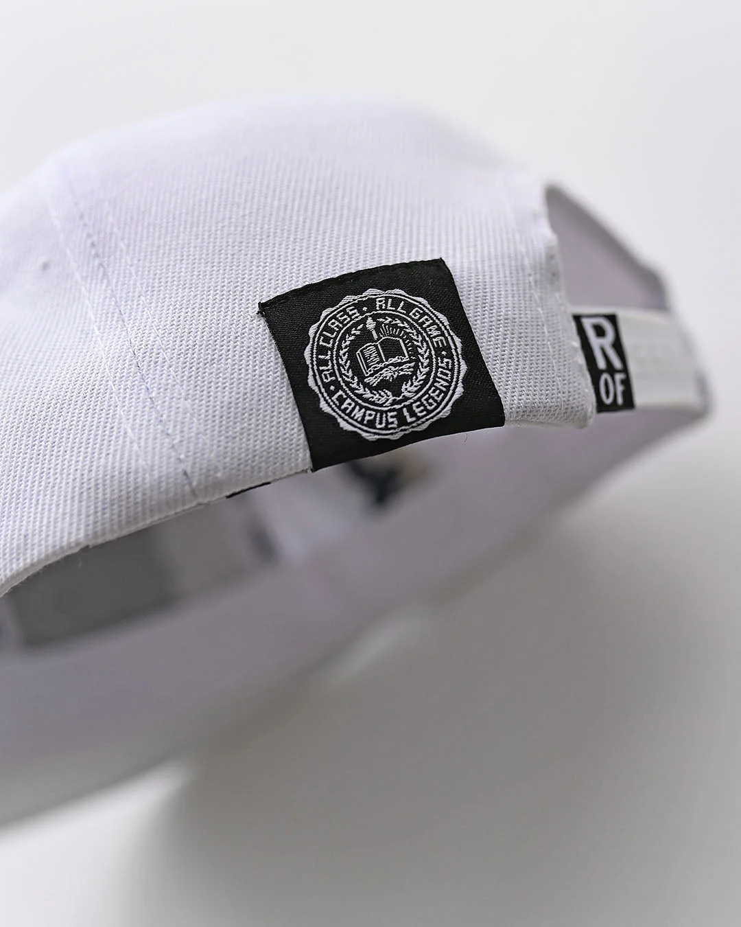 GU - Iverson 1996 White Snapback Hat - Image 6