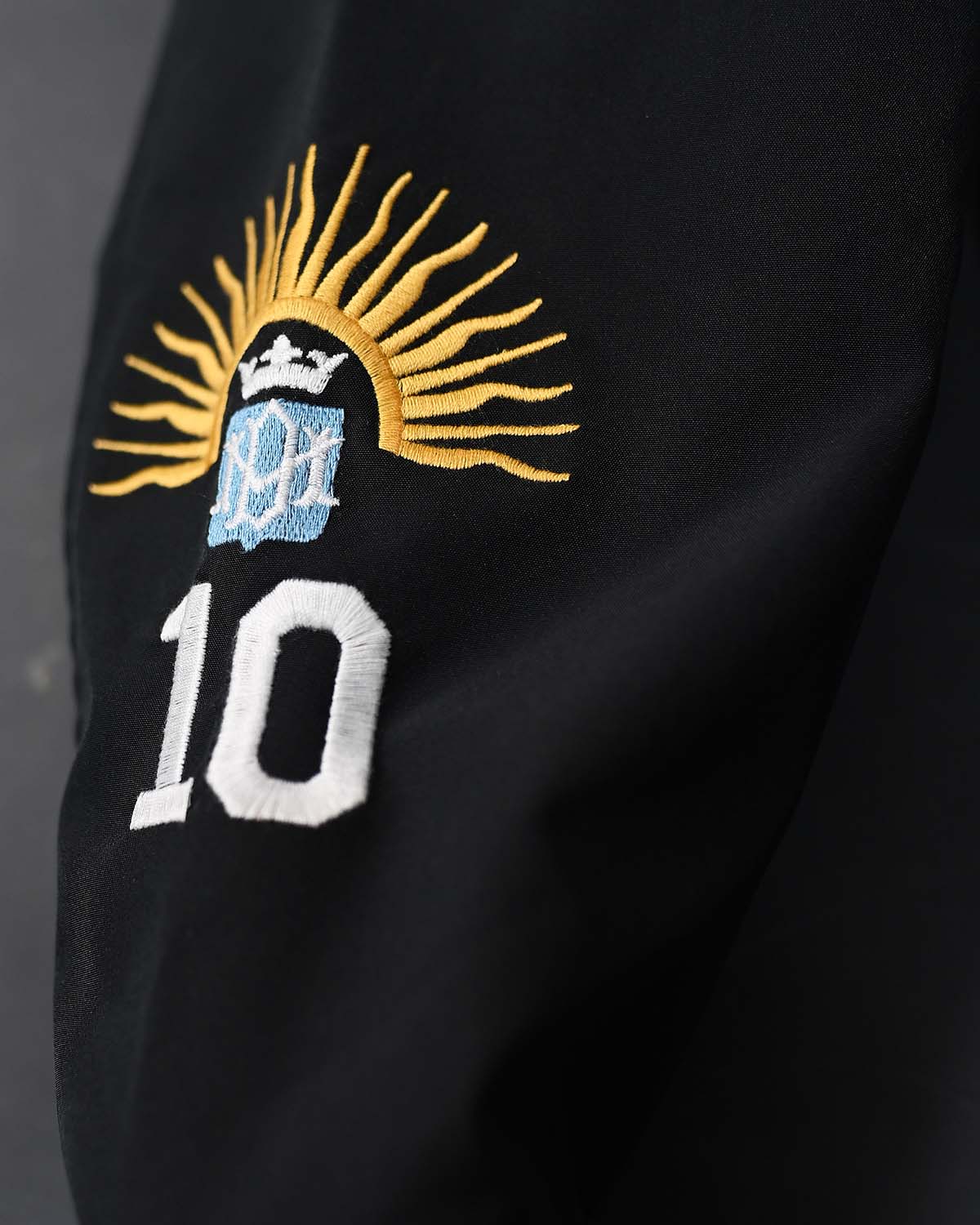 Maradona Dios De Futbol Stadium Jacket - Image 4