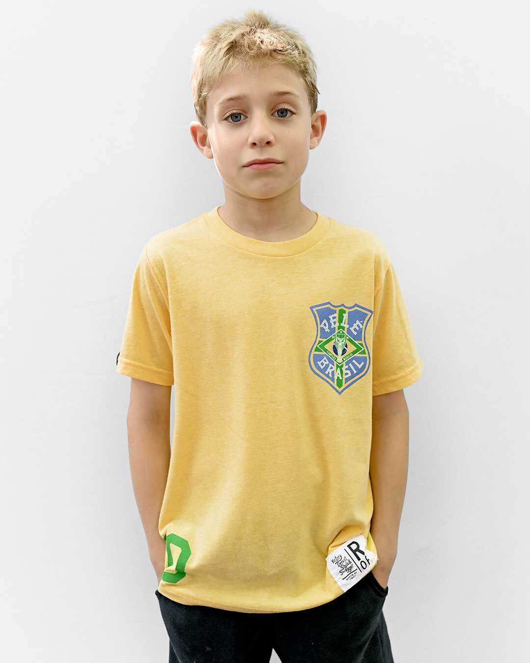 Pelé #10 Brasil Gold Kid's Tee - Image 6