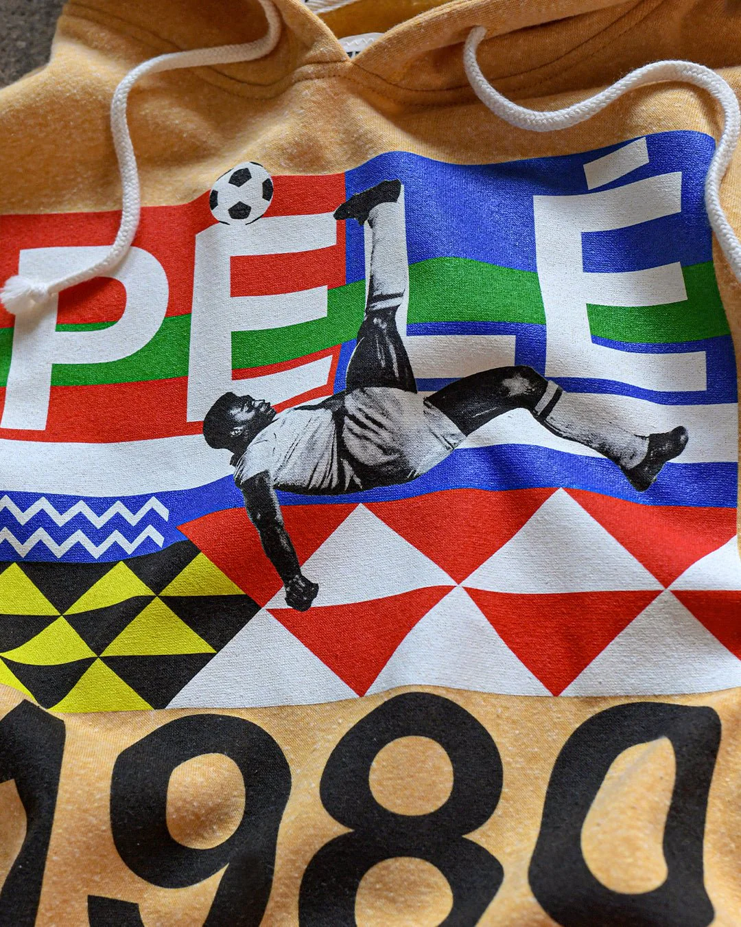 Pelé Brasil 1980 Gold PO Hoody - Image 2