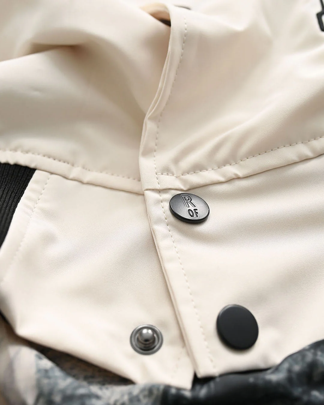 Pelé Santos Stadium Jacket - Image 7