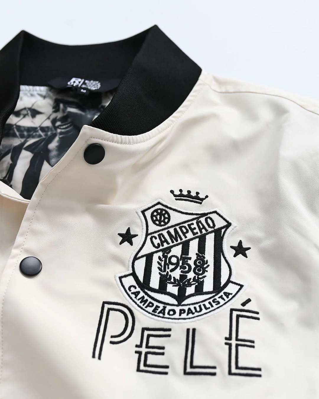 Pelé Santos Stadium Jacket - Image 8